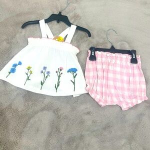 Mudpie baby girl set with white top and pink gingham shorts